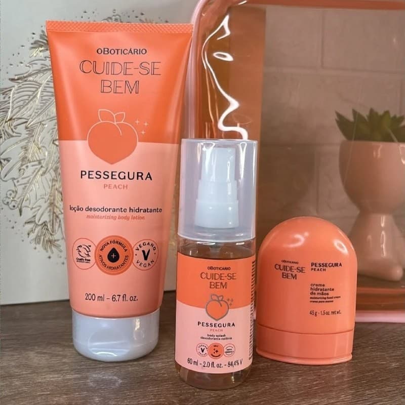 Kit Presente Cuide-se Bem Pessegura: Body Splash 60ml, Hidratante Corporal 200ml, Hidratante para Mãos 45g, Nécessaire Laranja